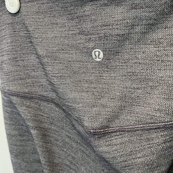 Size 8 Align High Rise 25” - Picture 2 of 4